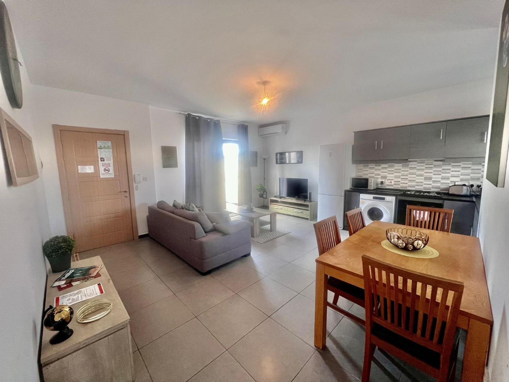 83/3-Lovely 1 Bedroom Penthouse 比尔基卡拉 外观 照片