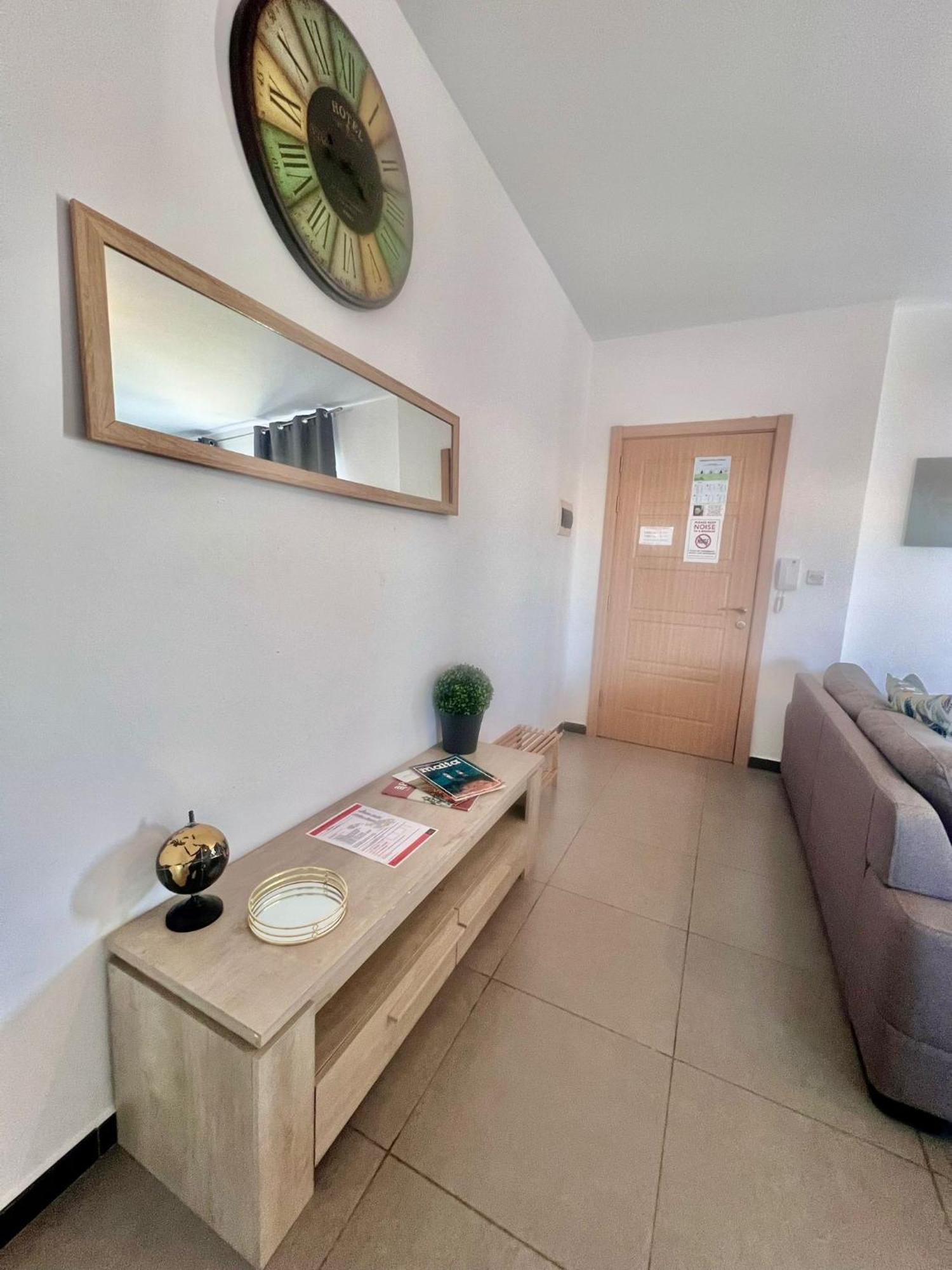 83/3-Lovely 1 Bedroom Penthouse 比尔基卡拉 外观 照片