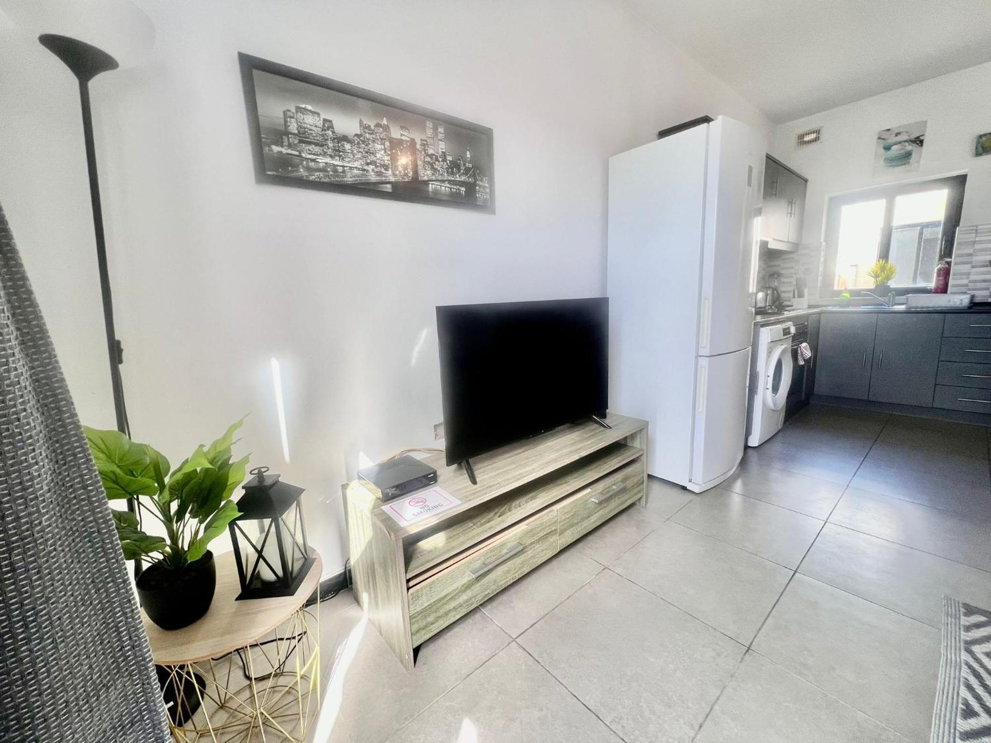 83/3-Lovely 1 Bedroom Penthouse 比尔基卡拉 外观 照片