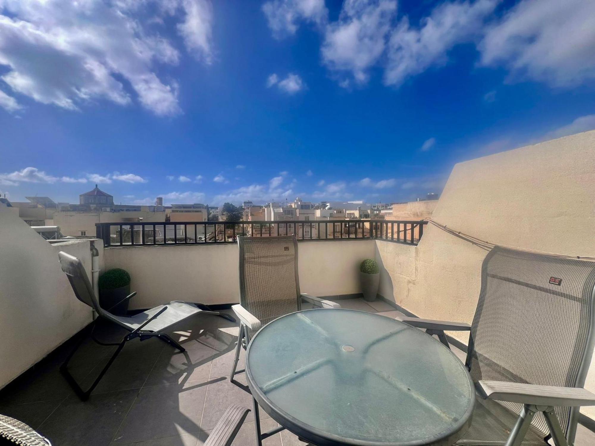 83/3-Lovely 1 Bedroom Penthouse 比尔基卡拉 外观 照片